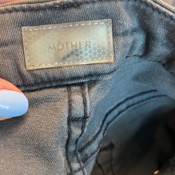 Mother “the looker” jeans size 25 - Picture 4 of 6